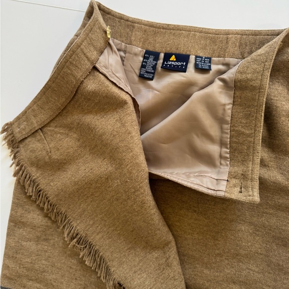 SOLD - Picture 4 of 8